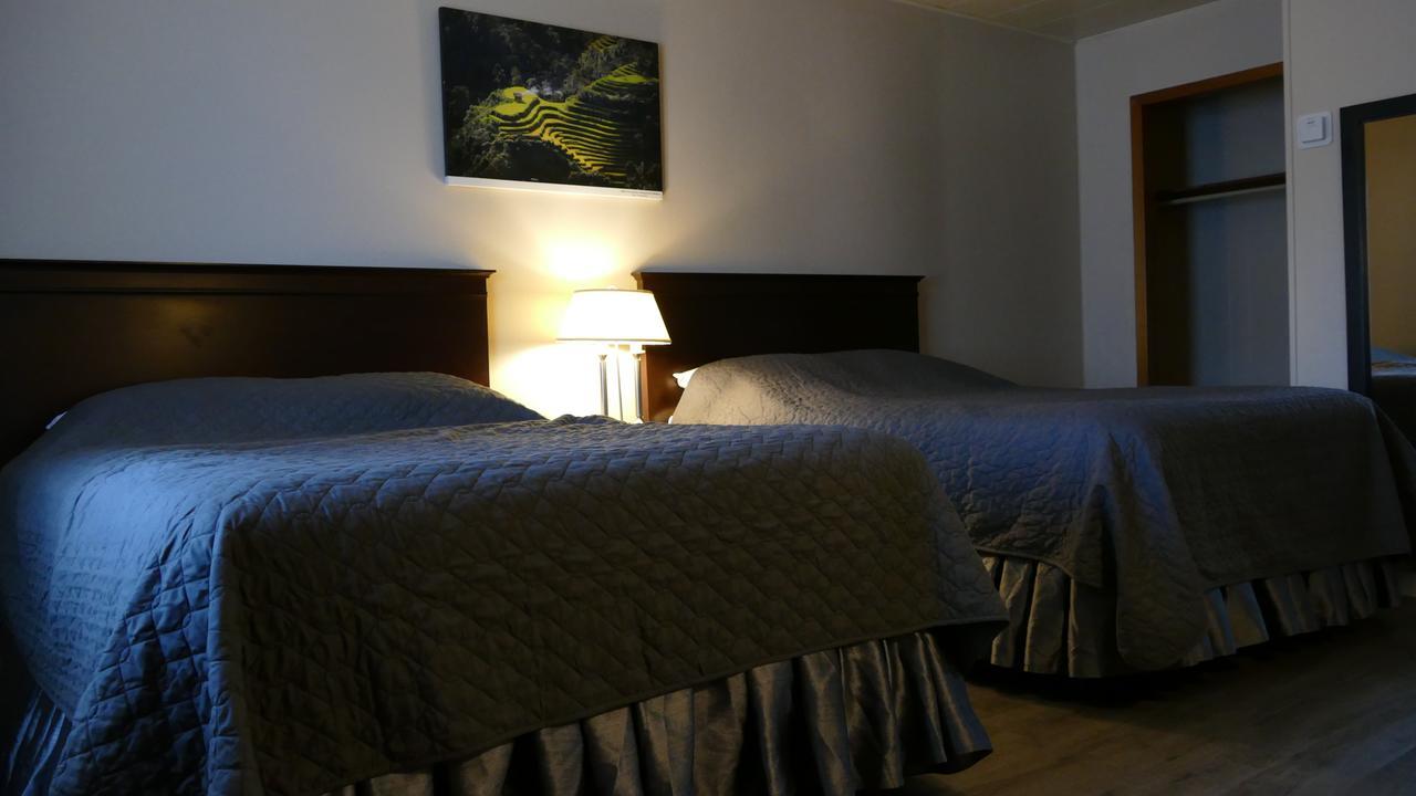 The White Horse Motel Cornwall Εξωτερικό φωτογραφία